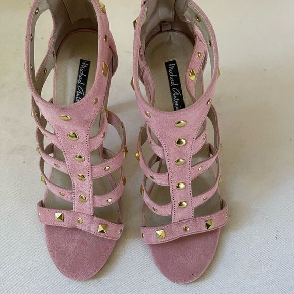 Michael Antonio light pink faux suede gladiator heels with gold tone studs SZ8 - Picture 5 of 13